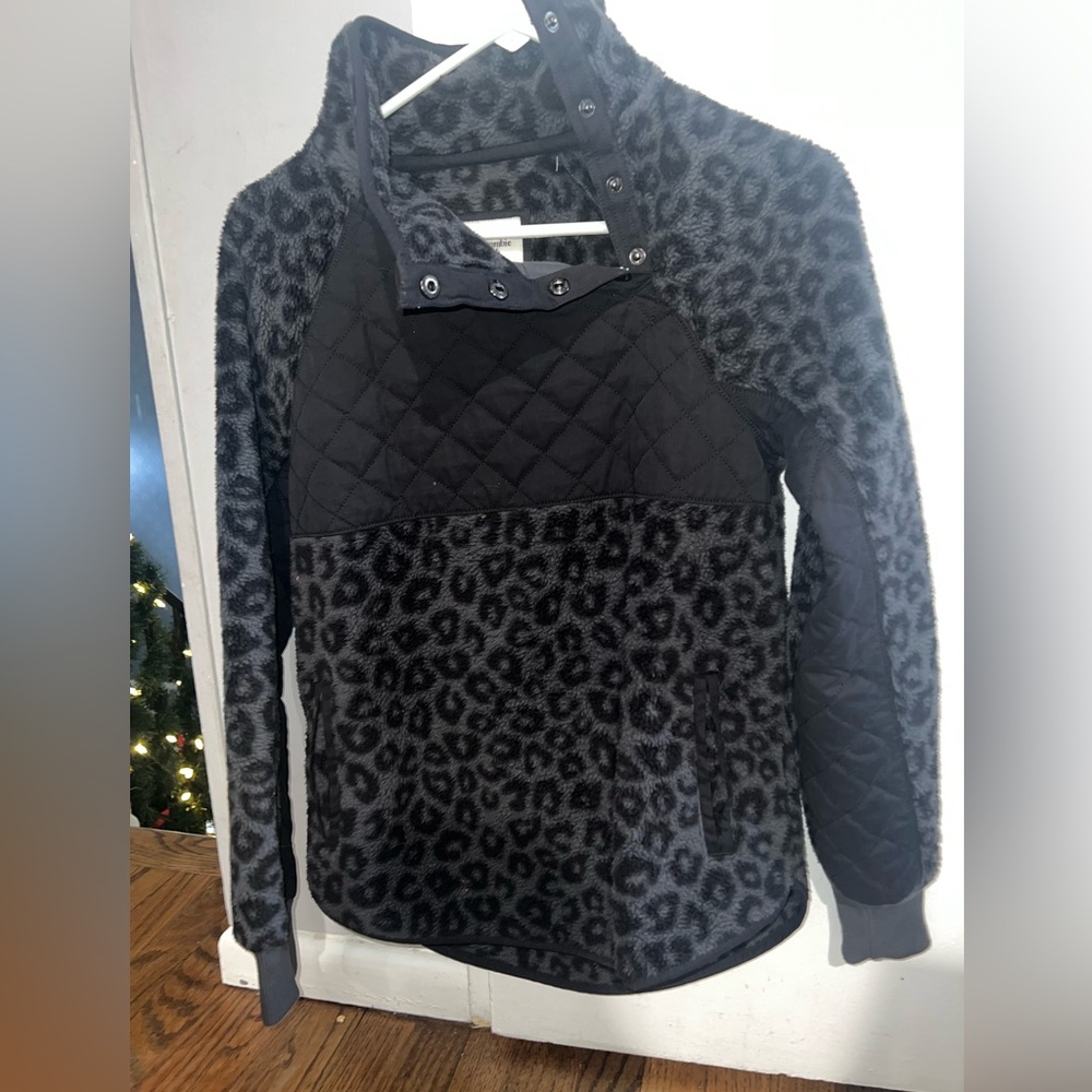 Abercrombie snap neck fleece